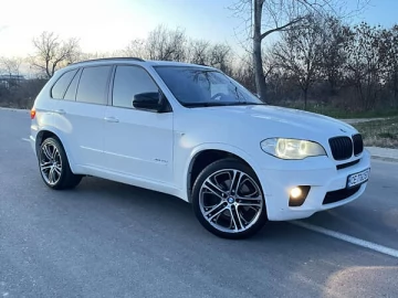 Авто BMW X5 2010 № 7692602