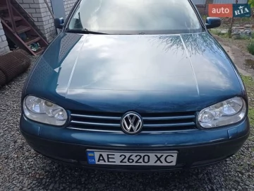 Авто Volkswagen Golf 2003 № 7692616