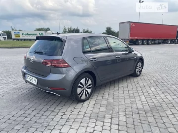 Авто Volkswagen E-Golf 2018 № 7692648