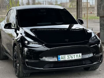 Авто Tesla Model Y 2022 № 7692661