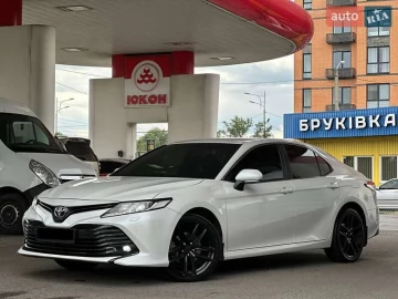 Авто Toyota Camry 2018 № 7692712