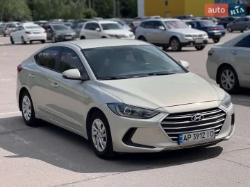 Авто Hyundai Elantra 2018 № 7692793