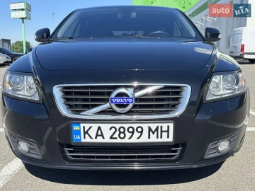 Авто Volvo V50 2012 № 7692891