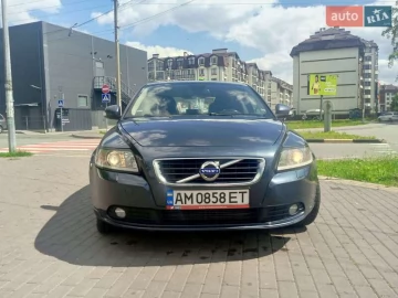 Авто Volvo S40 2011 № 7692997
