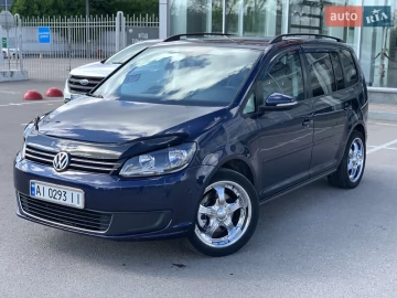 Авто Volkswagen Touran 2013 № 7693016