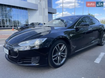 Авто Tesla Model S 2015 № 7693042