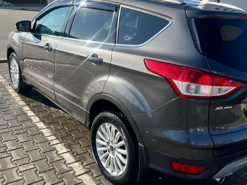 Авто Ford Kuga 2015 № 7693043