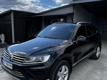 Авто Volkswagen Touareg 2016 № 7693068