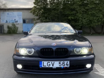 Авто BMW 5 Series 2003 № 7693092