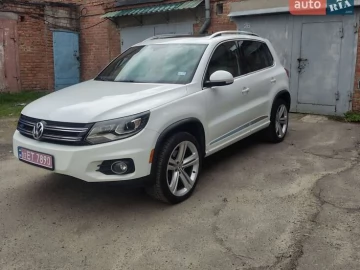 Авто Volkswagen Tiguan 2015 № 7693116