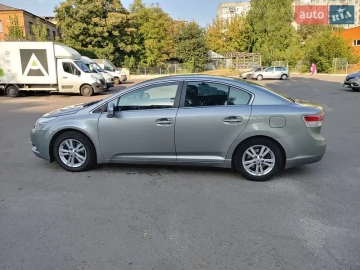 Авто Toyota Avensis 2011 № 7693345