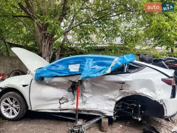 Авто Tesla Model Y 2021 № 7693346