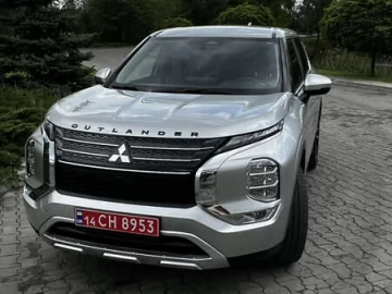 Авто Mitsubishi Outlander 2021 № 7693408