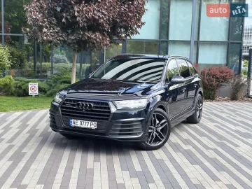 Авто Audi Q7 2017 № 7693431