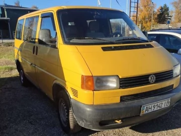 Авто Volkswagen Transporter 2000 № 7693472