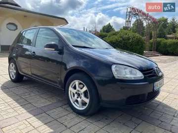Авто Volkswagen Golf 2005 № 7693475