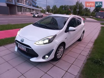Авто Toyota Aqua 2018 № 7693557
