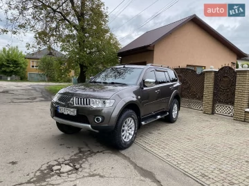Авто Mitsubishi Pajero Sport 2012 № 7693563