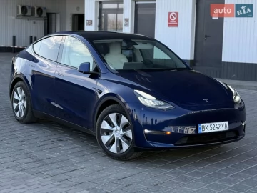Авто Tesla Model Y 2021 № 7693585