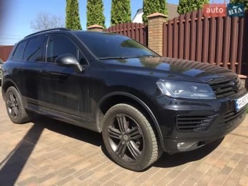 Авто Volkswagen Touareg 2016 № 7693598