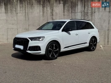 Авто Audi Q7 2022 № 7693614