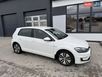 Авто Volkswagen E-Golf 2017 № 7693748