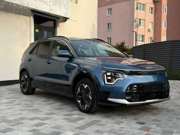 Авто KIA Niro 2023 № 7694002