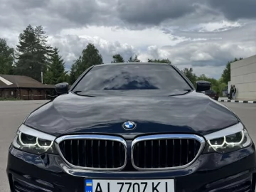 Авто BMW 5 Series 2019 № 7694015