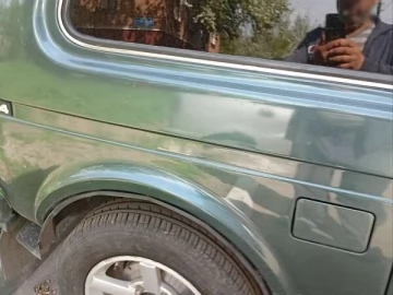 Авто ВАЗ 21214 4X4 2006 № 7694091