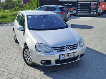 Авто Volkswagen Golf 2005 № 7694120