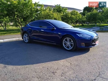Авто Tesla Model S 2016 № 7694660