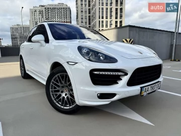 Авто Porsche Cayenne 2013 № 7694713