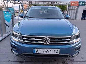 Авто Volkswagen Tiguan 2018 № 7695140