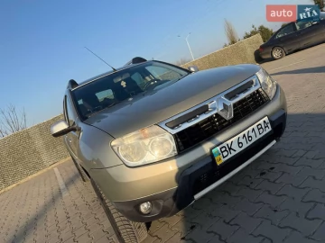 Авто Renault Duster 2011 № 7695246
