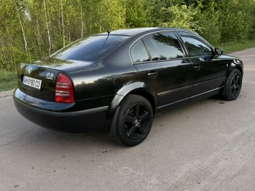 Авто Skoda Superb 2005 № 7695279