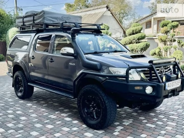 Авто Toyota Hilux 2012 № 7695317
