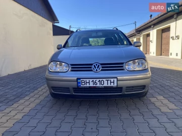 Авто Volkswagen Golf 2003 № 7695361