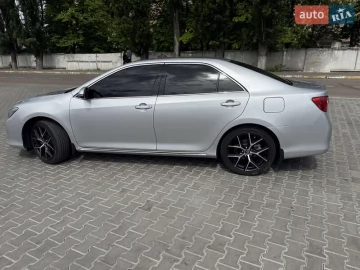 Авто Toyota Camry 2011 № 7695639