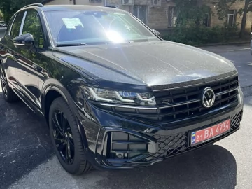 Авто Volkswagen Touareg 2025 № 7695692