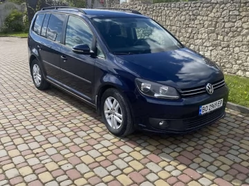 Авто Volkswagen Touran 2012 № 7695775