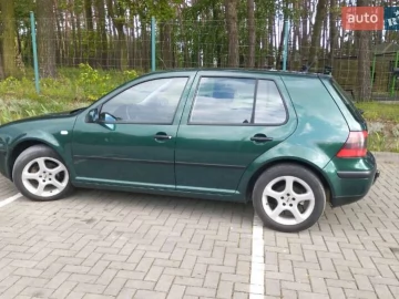 Авто Volkswagen Golf 2002 № 7695988