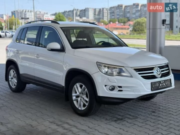 Авто Volkswagen Tiguan 2010 № 7696027