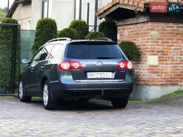Авто Volkswagen Passat 2010 № 7696206