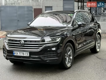 Авто Volkswagen Touareg 2021 № 7696327