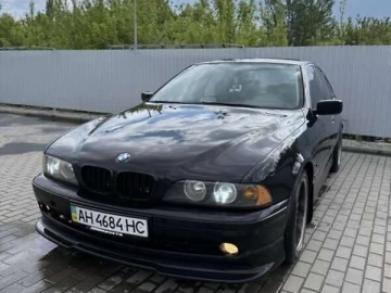 Авто BMW 5 Series 2001 № 7696348
