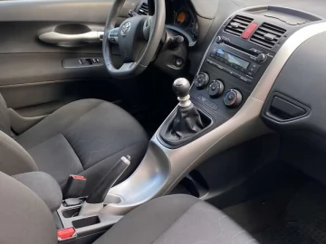 Авто Toyota Auris 2012 № 7696450