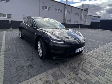 Авто Tesla Model 3 2019 № 7696474