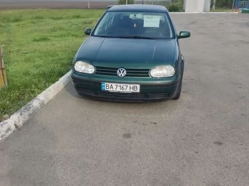 Авто Volkswagen Golf 2000 № 7696548