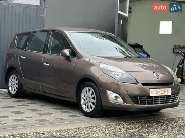 Авто Renault Grand Scenic 2010 № 7696612