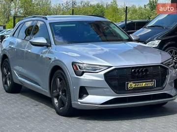 Авто Audi E-Tron 2019 № 7696782
